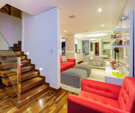 Imagem Casa com 3 Quartos à Venda, 520 m² em Pacaembu - São Paulo