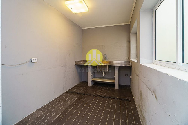 Imagem Casa com 7 Quartos à Venda, 195 m² em Pinheiros - São Paulo Imagem Casa com 7 Quartos à Venda, 195 m² em Pinheiros - São Paulo