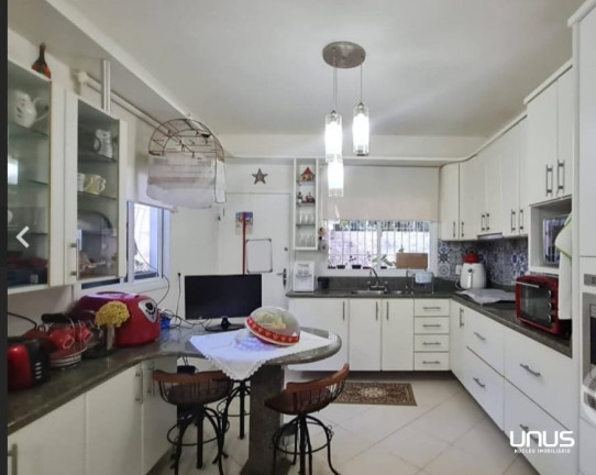 Imagem Casa com 4 Quartos à Venda, 255 m² em Santa Mônica - Florianópolis