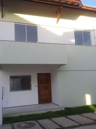 Imagem Casa com 4 Quartos à Venda, 145 m² em Stella Maris - Salvador