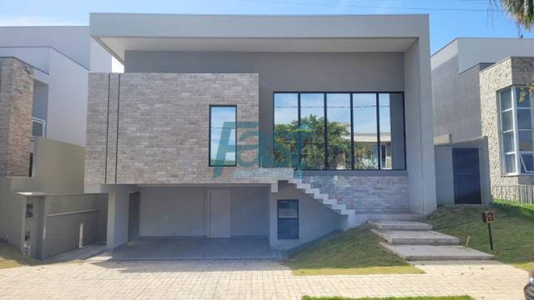 Imagem Casa de Condomínio com 4 Quartos à Venda, 395 m² em Jardim Itália - Cuiabá Imagem Casa de Condomínio com 4 Quartos à Venda, 395 m² em Jardim Itália - Cuiabá