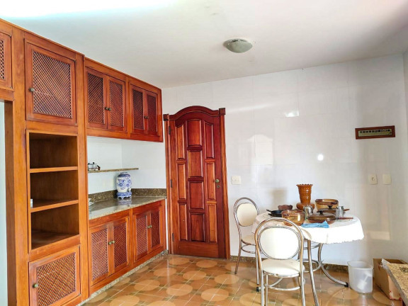 Imagem Casa com 4 Quartos à Venda, 459 m² em Bom Retiro - Teresópolis