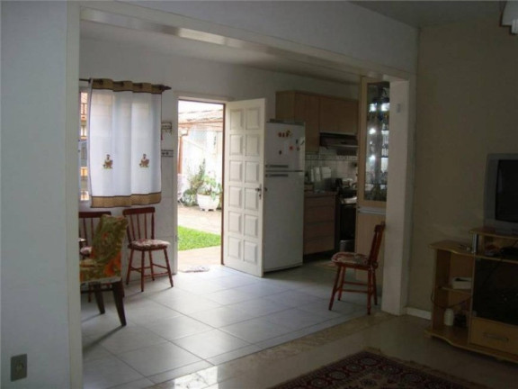 Imagem Casa com 2 Quartos à Venda, 176 m² em Sarandi - Porto Alegre Imagem Casa com 2 Quartos à Venda, 176 m² em Sarandi - Porto Alegre