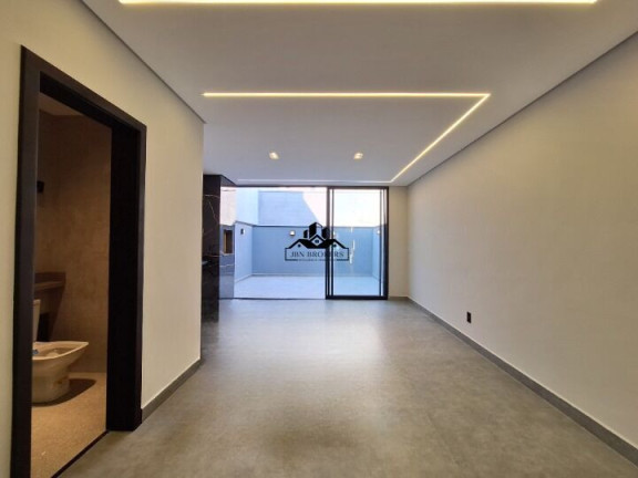 Imagem Sobrado com 3 Quartos à Venda, 211 m² em Vila Floresta - Santo André