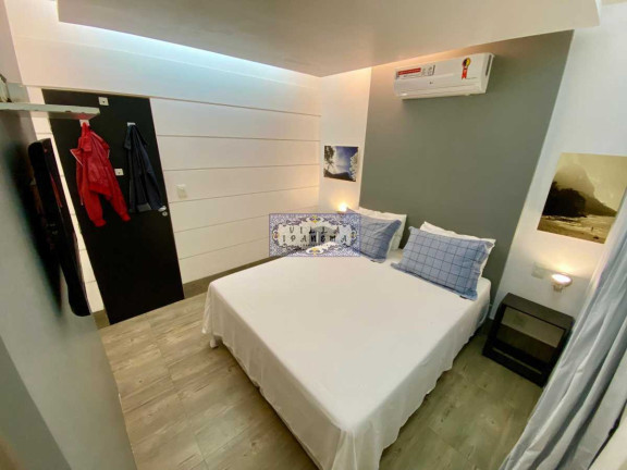 Imagem Apartamento com 2 Quartos à Venda, 65 m² em Copacabana - Rio De Janeiro Imagem Apartamento com 2 Quartos à Venda, 65 m² em Copacabana - Rio De Janeiro