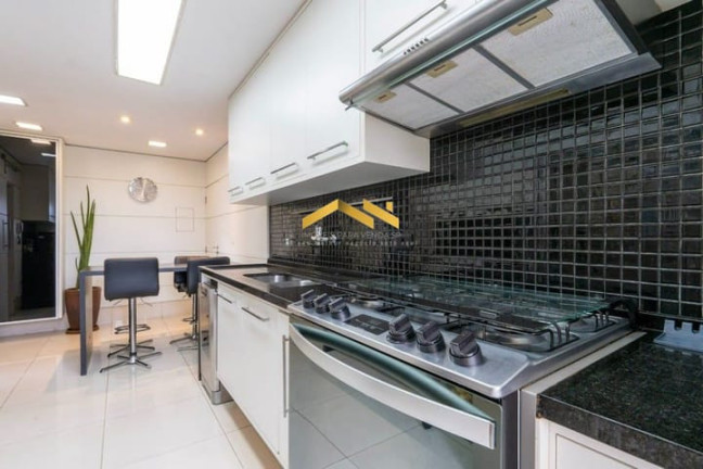 Imagem Apartamento com 4 Quartos à Venda, 155 m² em Santo Amaro - São Paulo