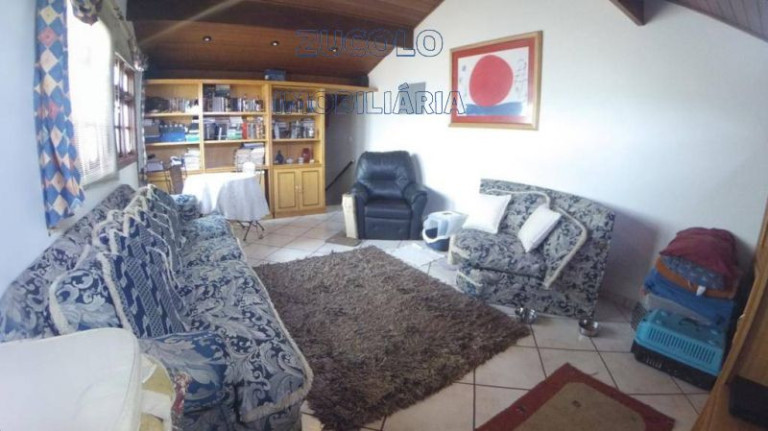 Imagem Sobrado com 2 Quartos à Venda, 220 m² Imagem Sobrado com 2 Quartos à Venda, 220 m²