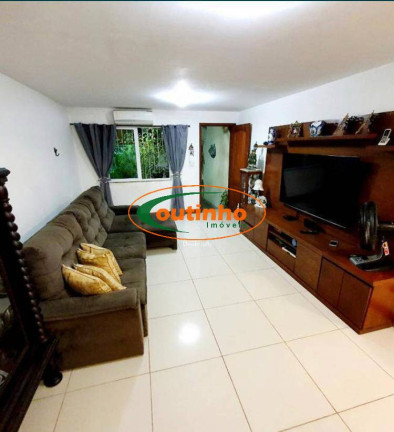 Imagem Casa com 3 Quartos à Venda, 151 m² em Tijuca - Rio De Janeiro Imagem Casa com 3 Quartos à Venda, 151 m² em Tijuca - Rio De Janeiro