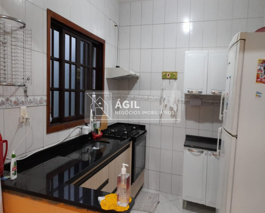 Imagem Casa com 3 Quartos à Venda, 226 m² em Parque Dos Príncipes - Jacareí