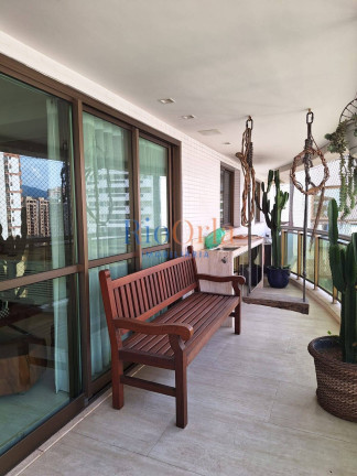 Imagem Apartamento com 4 Quartos à Venda, 142 m² em Barra Da Tijuca - Rio De Janeiro