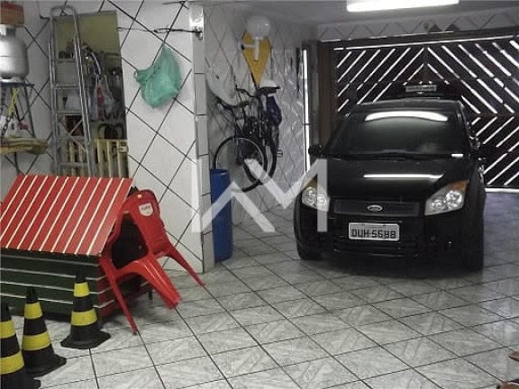 Imagem Sobrado com 3 Quartos à Venda, 246 m² em Jardim Santa Cecilia - Guarulhos Imagem Sobrado com 3 Quartos à Venda, 246 m² em Jardim Santa Cecilia - Guarulhos