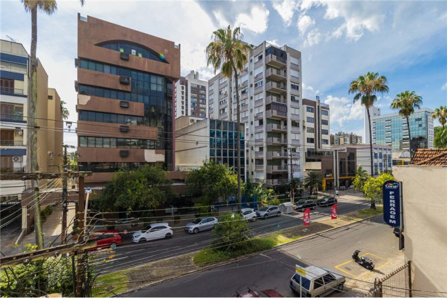 Imagem Imóvel com 3 Quartos à Venda, em Menino Deus - Porto Alegre Imagem Imóvel com 3 Quartos à Venda, em Menino Deus - Porto Alegre