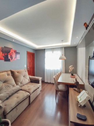 Imagem Imóvel com 3 Quartos à Venda, 63 m² em Santa Cruz Industrial - Contagem