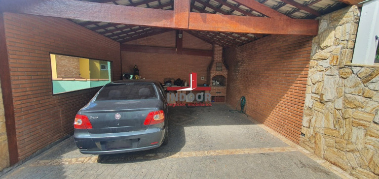 Imagem Casa com 3 Quartos à Venda, 600 m² em Roseira - Mairiporã Imagem Casa com 3 Quartos à Venda, 600 m² em Roseira - Mairiporã