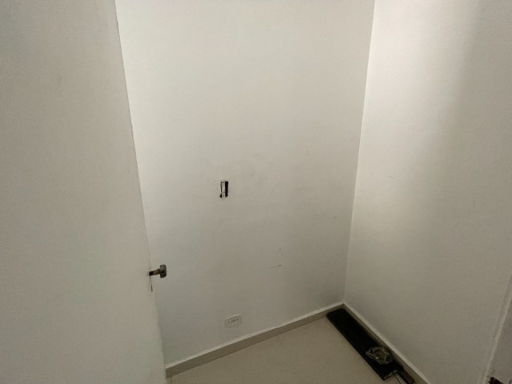 Imagem Imóvel com 3 Quartos à Venda, 320 m² em Tupi - Praia Grande Imagem Imóvel com 3 Quartos à Venda, 320 m² em Tupi - Praia Grande