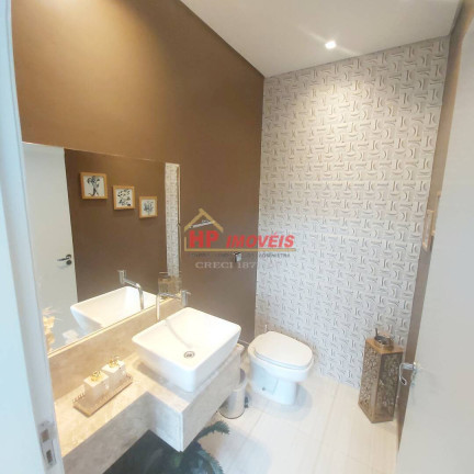 Imagem Sobrado com 3 Quartos à Venda, 203 m² em Centro - Osasco