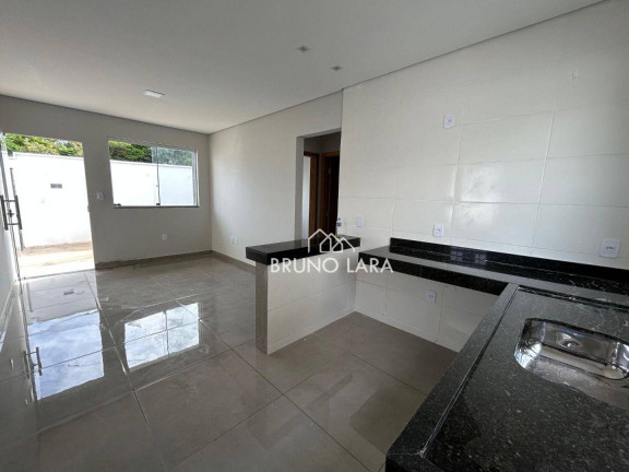 Imagem Casa com 2 Quartos à Venda, 50 m² em Vila Verde - Betim