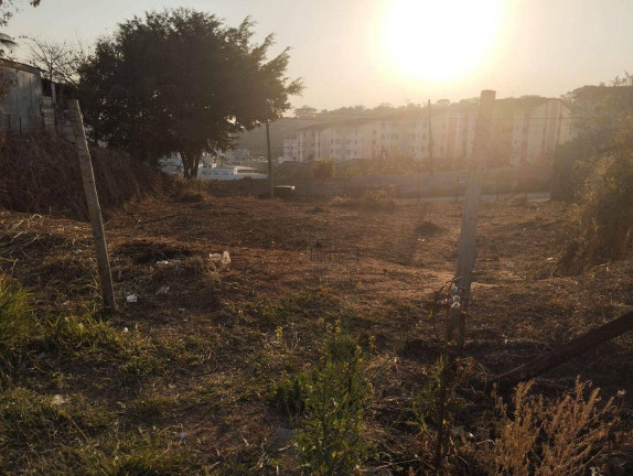 Imagem Terreno à Venda, 773 m² em Roma - Volta Redonda Imagem Terreno à Venda, 773 m² em Roma - Volta Redonda