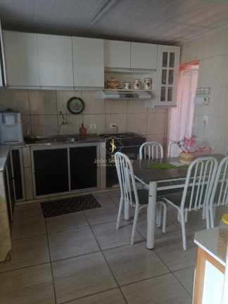 Imagem Casa com 4 Quartos à Venda, em Carvoeiro - Guaratuba Imagem Casa com 4 Quartos à Venda, em Carvoeiro - Guaratuba