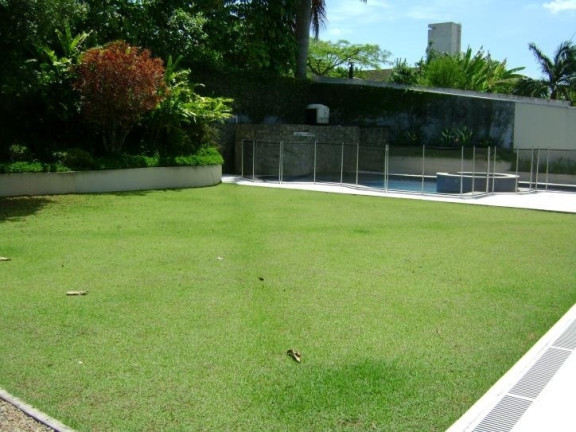 Imagem Casa com 4 Quartos à Venda,  em Alphaville 01 - Alphaville