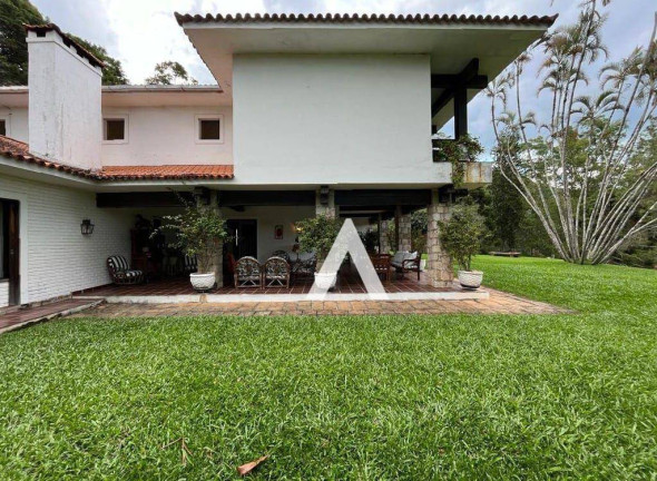 Imagem Casa com 5 Quartos à Venda, 609 m² em Quebra Frascos - Teresópolis Imagem Casa com 5 Quartos à Venda, 609 m² em Quebra Frascos - Teresópolis