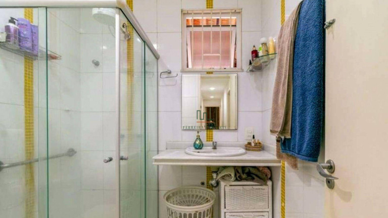 Imagem Casa com 3 Quartos à Venda, 310 m² em Piratininga - Niterói