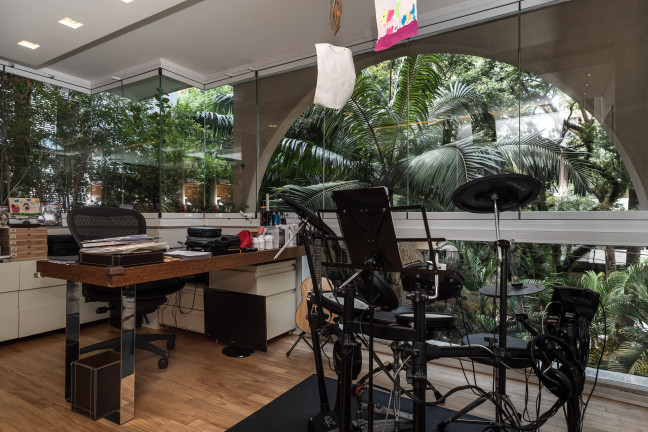 Imagem Imóvel com 4 Quartos à Venda, 341 m² em Jardim Paulista - São Paulo Imagem Imóvel com 4 Quartos à Venda, 341 m² em Jardim Paulista - São Paulo