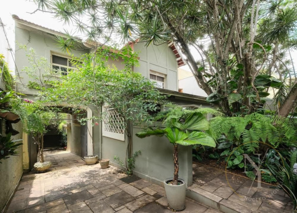 Imagem Casa com 3 Quartos à Venda, 261 m² em Jardim Paulistano - São Paulo Imagem Casa com 3 Quartos à Venda, 261 m² em Jardim Paulistano - São Paulo