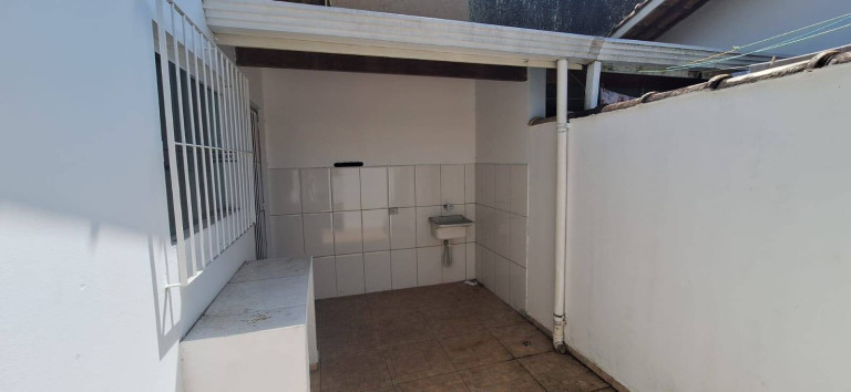 Imagem Casa com 2 Quartos à Venda, 67 m² em Jardim Veneza - Peruíbe
