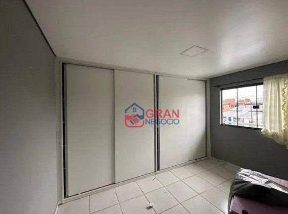 Imagem Sobrado com 4 Quartos à Venda, 250 m² em Sítio Cercado - Curitiba Imagem Sobrado com 4 Quartos à Venda, 250 m² em Sítio Cercado - Curitiba