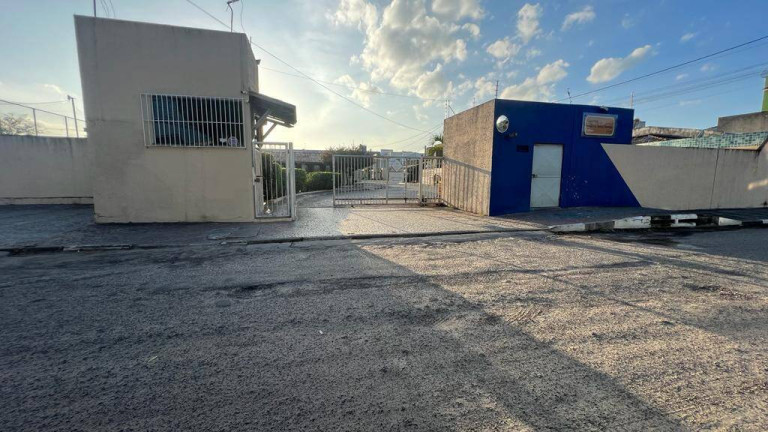 Imagem Casa com 3 Quartos à Venda, em Parque Ipê - Feira De Santana Imagem Casa com 3 Quartos à Venda, em Parque Ipê - Feira De Santana