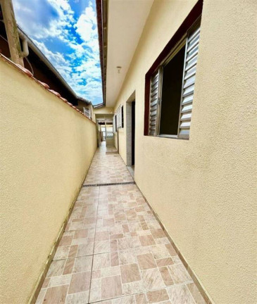 Imagem Casa com 2 Quartos à Venda, em Solemar - Praia Grande Imagem Casa com 2 Quartos à Venda, em Solemar - Praia Grande