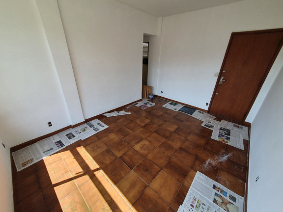 Imagem Imóvel com 3 Quartos à Venda, 75 m² em Grajaú - Rio De Janeiro Imagem Imóvel com 3 Quartos à Venda, 75 m² em Grajaú - Rio De Janeiro