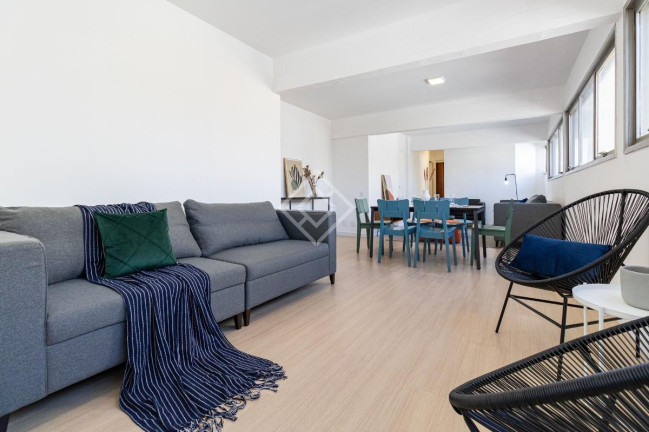 Imagem Apartamento com 3 Quartos à Venda, 121 m² em Itaim Bibi - São Paulo