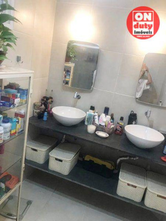 Imagem Apartamento com 3 Quartos à Venda, 137 m² em Gonzaga - Santos Imagem Apartamento com 3 Quartos à Venda, 137 m² em Gonzaga - Santos
