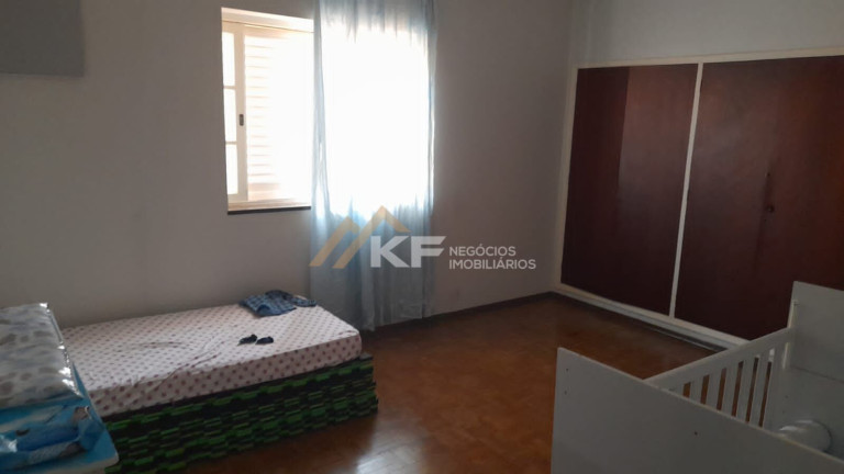 Imagem Casa com 3 Quartos à Venda, 275 m² em Campos Elíseos - Ribeirão Preto Imagem Casa com 3 Quartos à Venda, 275 m² em Campos Elíseos - Ribeirão Preto