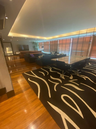 Imagem Imóvel com 3 Quartos à Venda,  em Copacabana - Rio De Janeiro