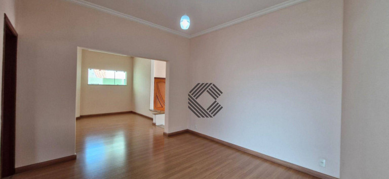 Imagem Casa com 2 Quartos para Alugar, 220 m² em Jardim Embaixador - Sorocaba
