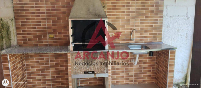 Imagem Apartamento com 5 Quartos à Venda, 244 m² em Toninhas - Ubatuba