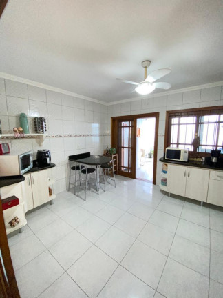 Imagem Casa com 2 Quartos à Venda, 170 m² em Sarandi - Porto Alegre