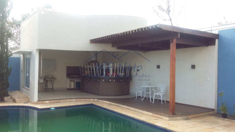 Imagem Casa com 4 Quartos à Venda,  em Centro - Pirassununga