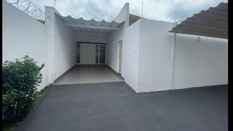 Casa com 3 Quartos à Venda, 127 m² em Vigilato Pereira - Uberlândia
