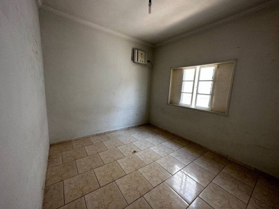 Imagem Casa com 4 Quartos à Venda, 215 m² em Maracanã - Praia Grande Imagem Casa com 4 Quartos à Venda, 215 m² em Maracanã - Praia Grande