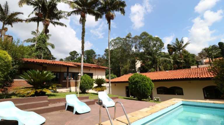 Imagem Casa com 3 Quartos à Venda, 534 m² em Tremembé - São Paulo Imagem Casa com 3 Quartos à Venda, 534 m² em Tremembé - São Paulo