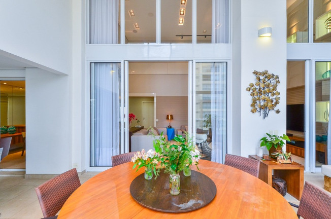 Imagem Apartamento com 4 Quartos à Venda, 293 m² em Campo Belo - São Paulo