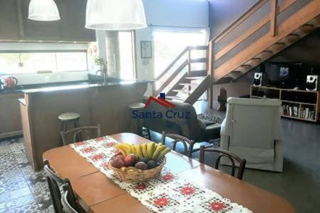Imagem Sobrado com 4 Quartos à Venda, 362 m² em Vargem Grande - Florianópolis