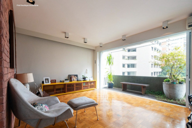 Apartamento com 3 Quartos à Venda, 175 m² em Jardim Paulista - São Paulo