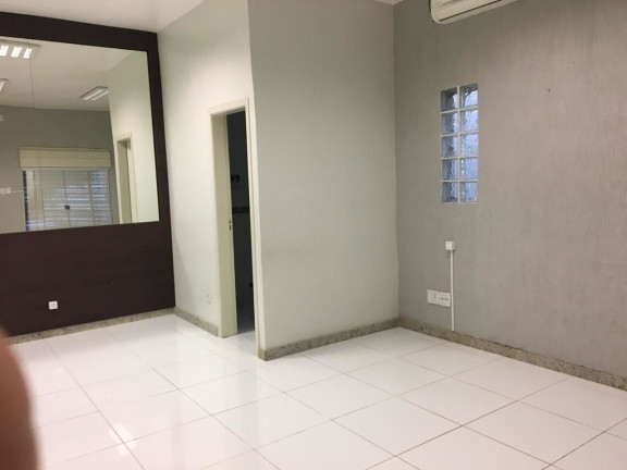 Imagem Casa com 4 Quartos à Venda, 306 m² em Centro - São Leopoldo Imagem Casa com 4 Quartos à Venda, 306 m² em Centro - São Leopoldo
