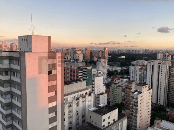 Imagem Cobertura com 3 Quartos para Alugar, 200 m² em Jardim Paulista - São Paulo