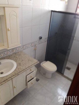 Imagem Casa com 3 Quartos para Alugar, 200 m² em Centro - Campos Dos Goytacazes